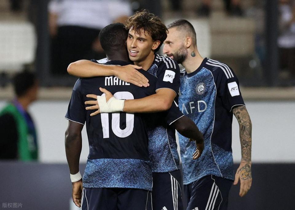 qdbMn, mInmf, 利雅得胜利 qdbMn, mInmf, 利雅得胜利