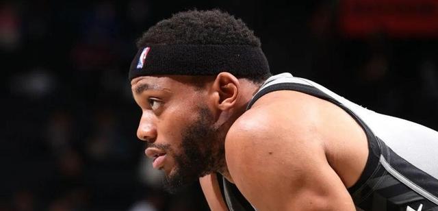 在的主帅大, 而忘记了约